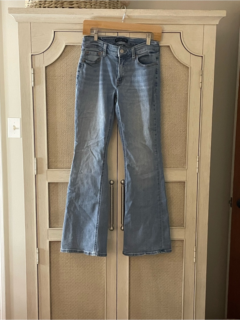 Aeropostale Midrise Flare - Light Blue Women's Jeans